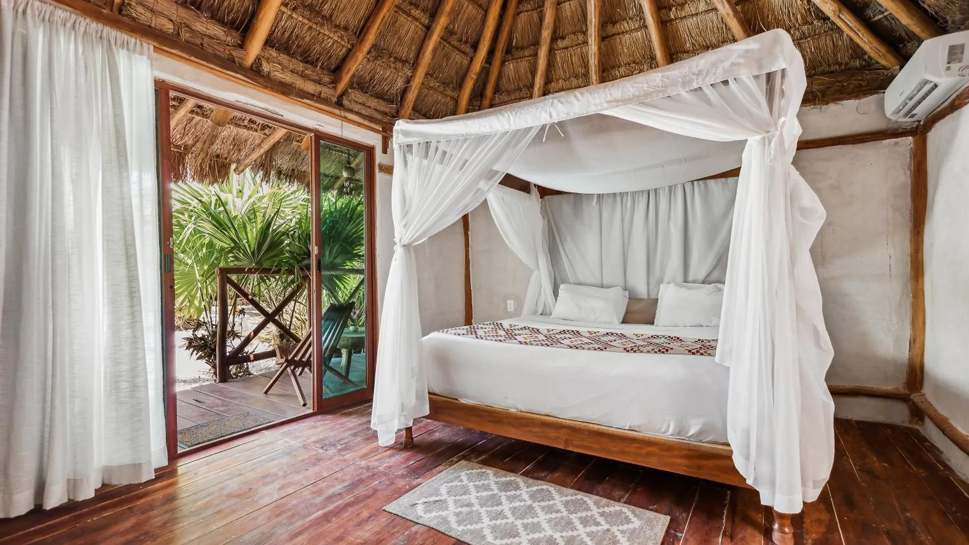 Xhule Tulum Hotel